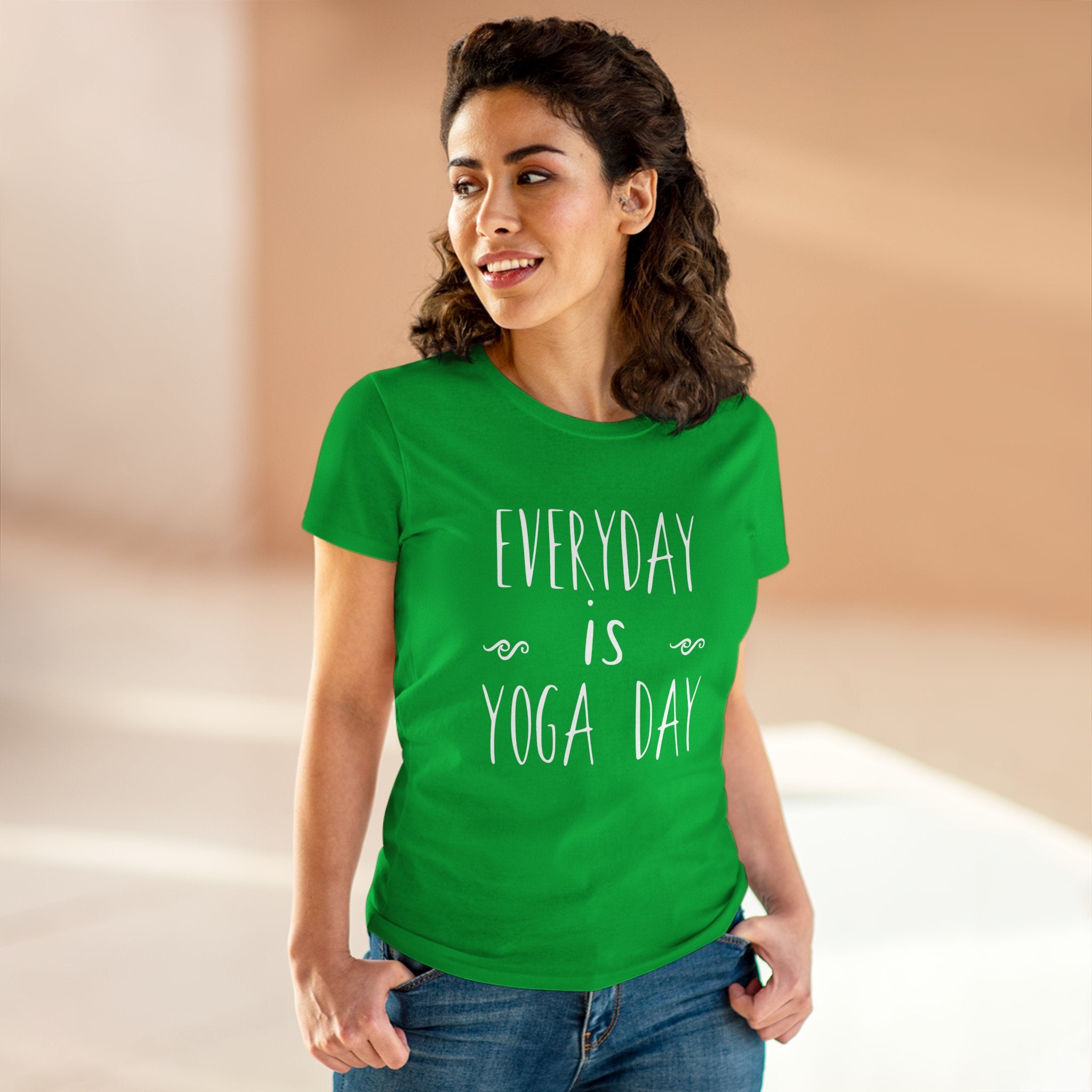 Camiseta de algodón de peso medio para mujer